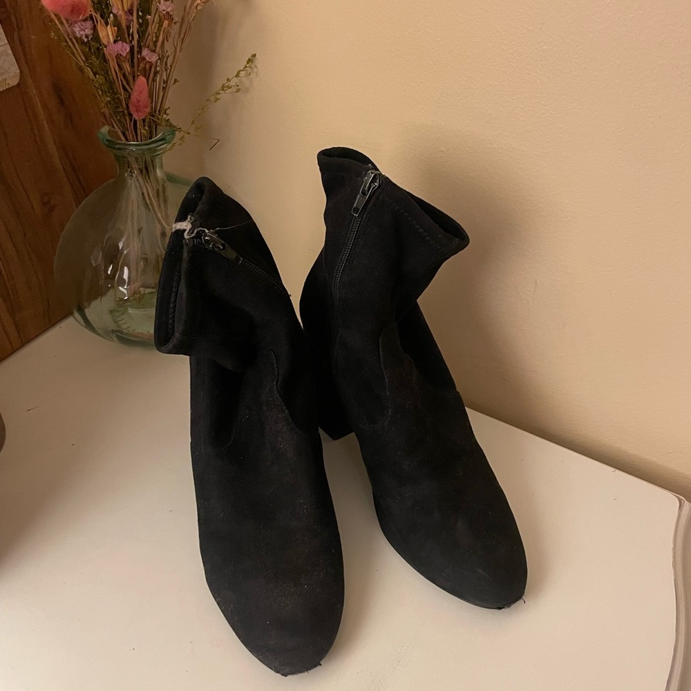 Suede soft booties Steve Madden